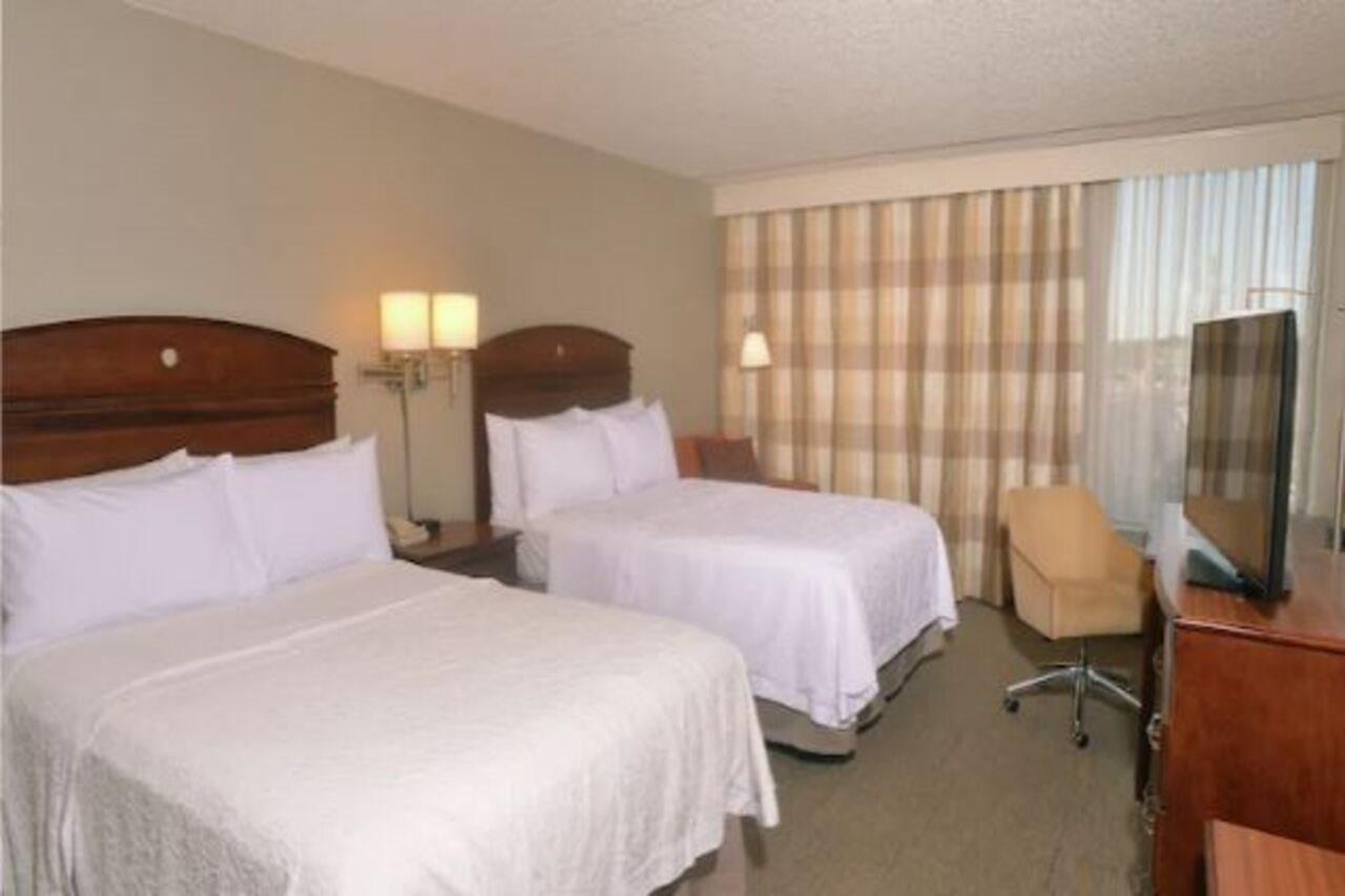 Hampton Inn Springfield-South Zewnętrze zdjęcie